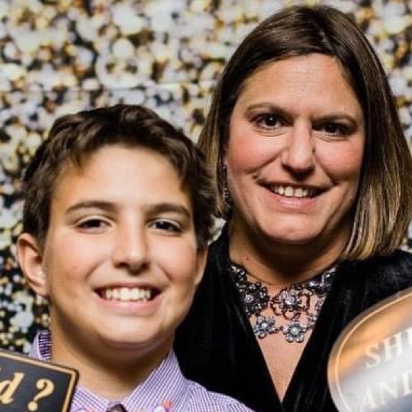 Meet your Posher, Kathrine - Picture 1 of 2